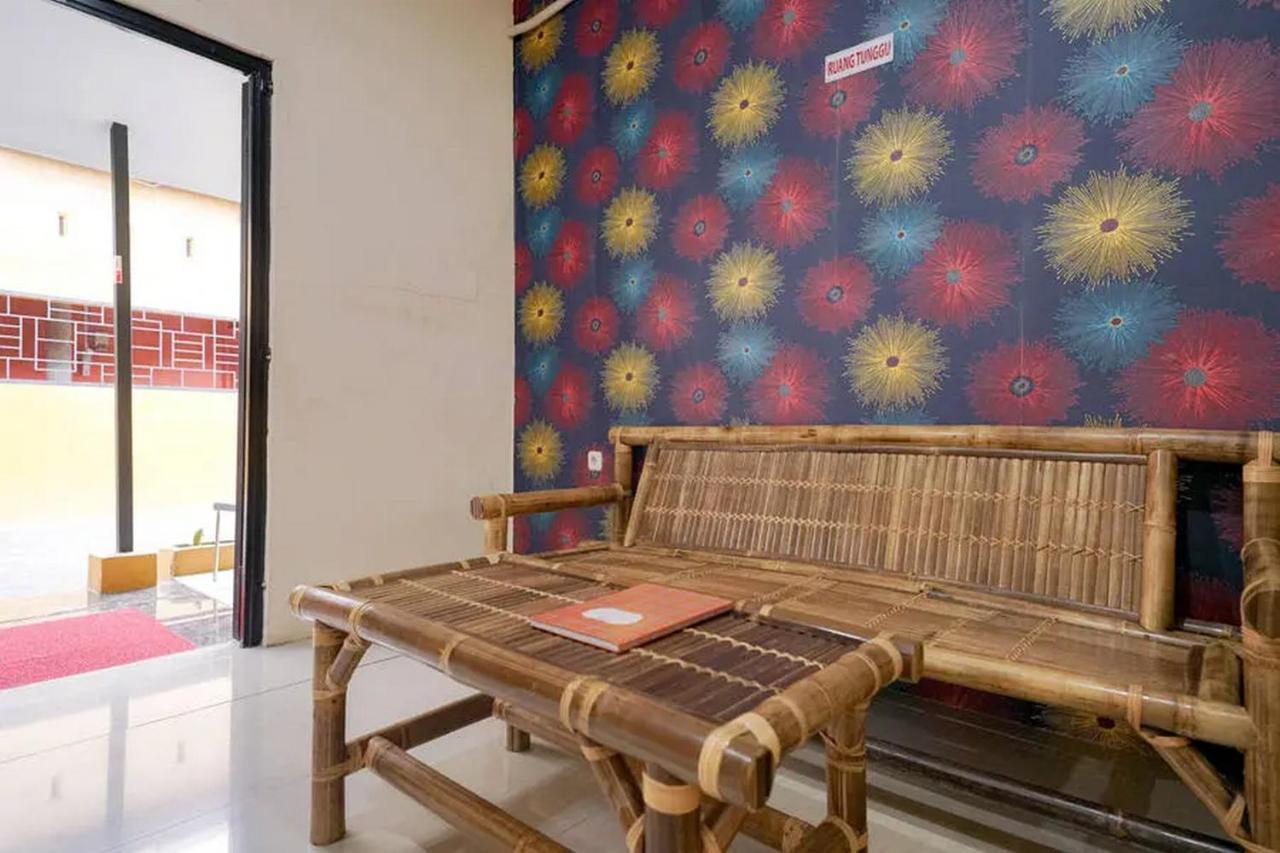 Reddoorz Near Ekowisata Mangrove Belawan Hotel Buitenkant foto